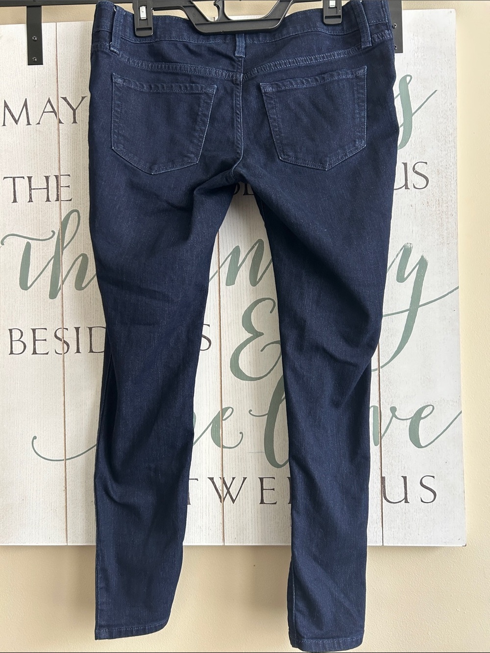 Isabel Maternity by Ingrid & Isabel jeans and jeggings bundle, size 6/28R - Picture 15 of 16